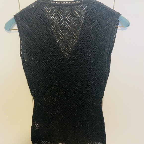 Dolce & Gabbana Top size M but runs like a Small (never worn) - Picture 2 of 5